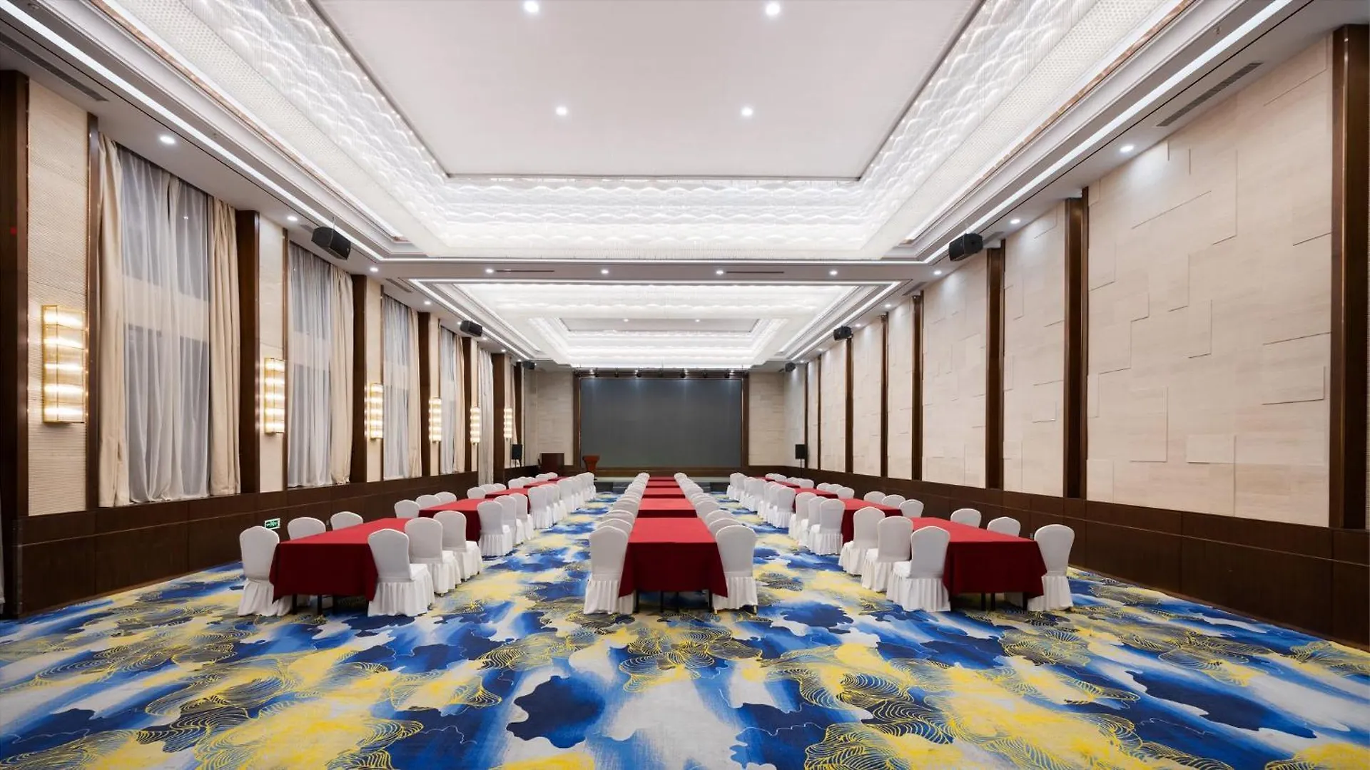 Hotel Holiday Inn Express Zhengzhou Airport By Ihg Xinzheng