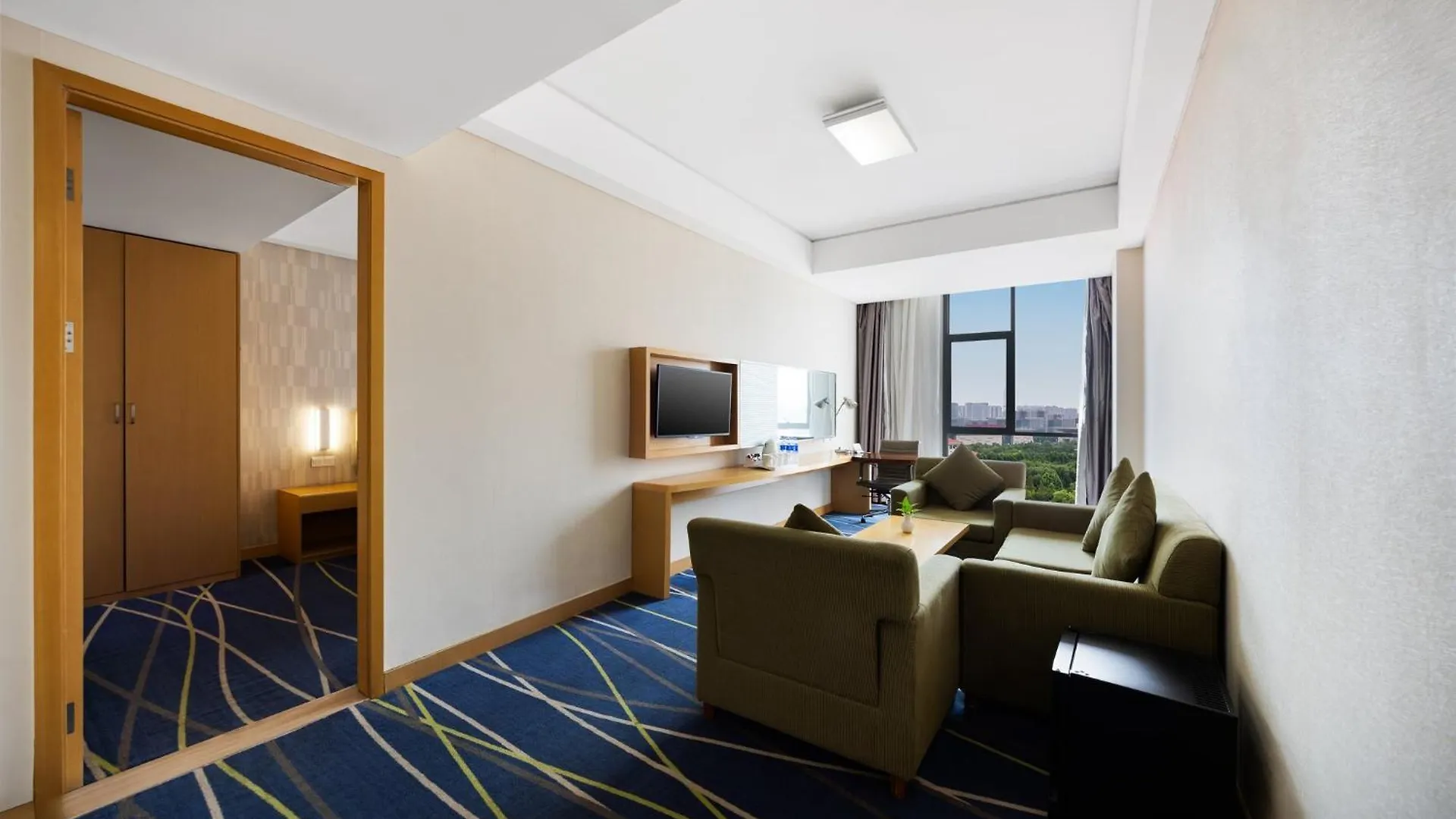 Holiday Inn Express Zhengzhou Airport By Ihg Xinzheng  China