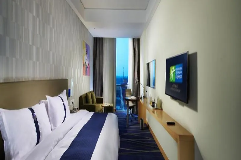 *** Otel Holiday Inn Express Zhengzhou Airport By Ihg Xinzheng  Çin